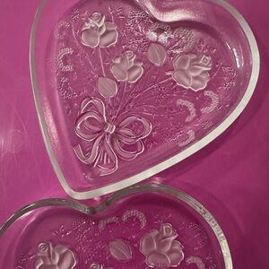 Mikasa 2 Pcs Glass Floral Serving Dishes Floral Roses Bows Heart Shaped Candy